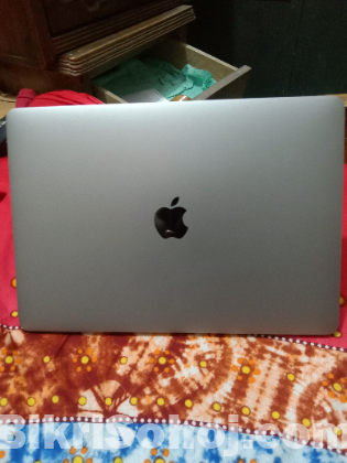 Macbook pro 2017